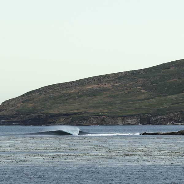 Transcending Waves - A South Atlantic Expedition